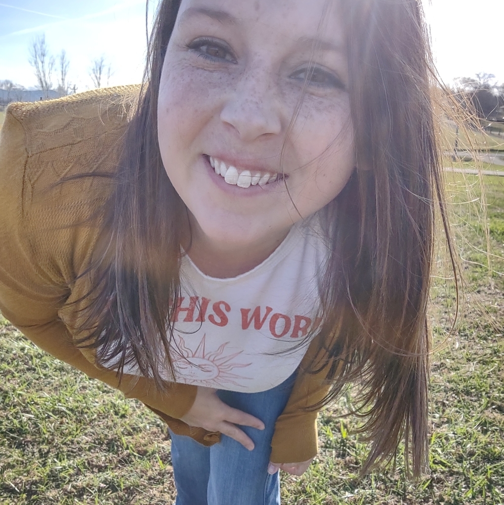 Meet your Posher, Sheena!